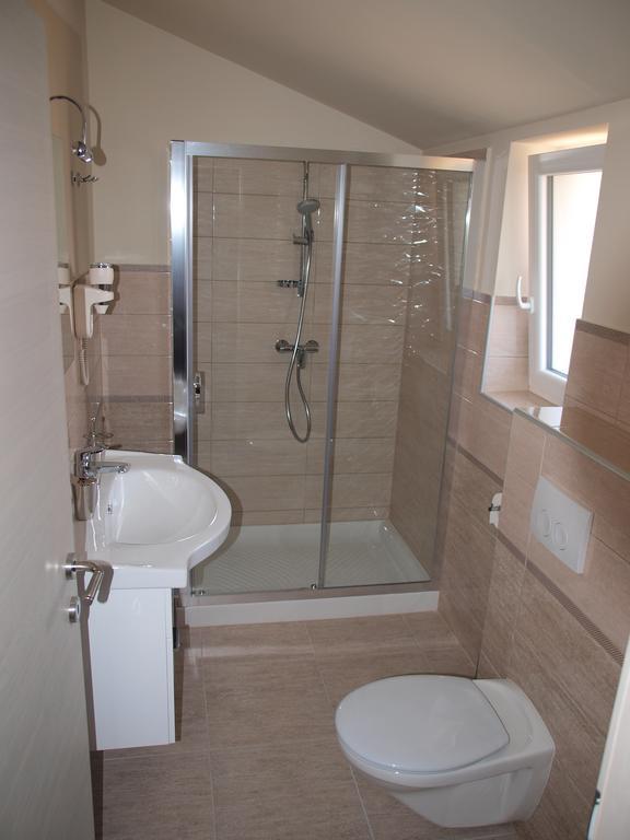 Guesthouse Olei Малинска Экстерьер фото