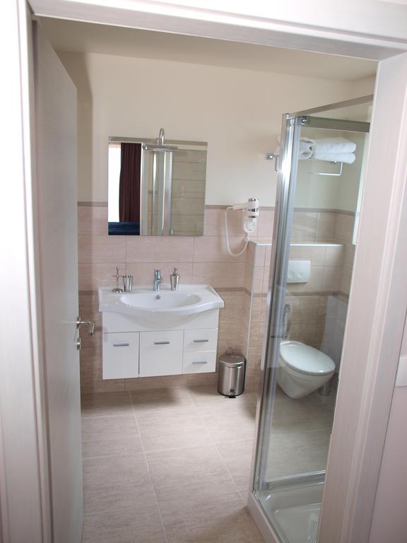 Guesthouse Olei Малинска Экстерьер фото